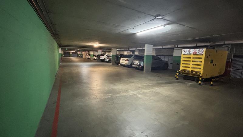 To Let commercial Property for Rent in Gardens Western Cape